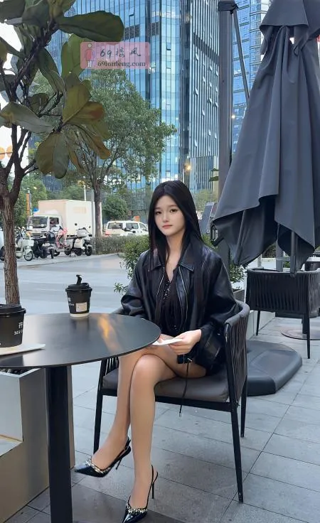 南城大长腿小乔 - 广东-东莞 楼凤实拍第3张