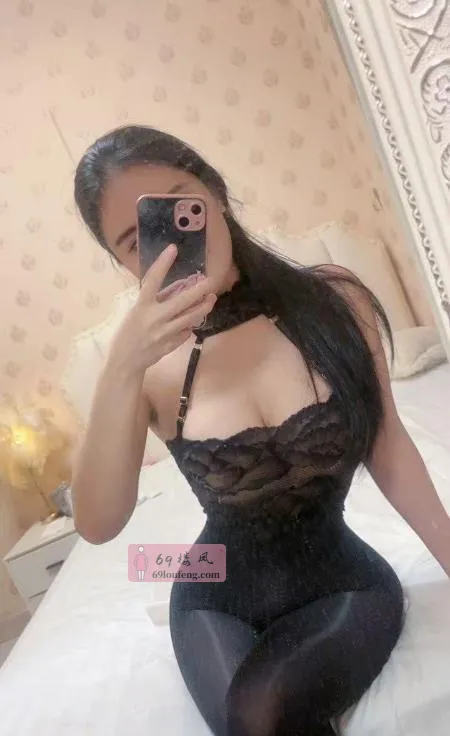 罗湖制服诱惑小月 - 广东-深圳 楼凤实拍第2张