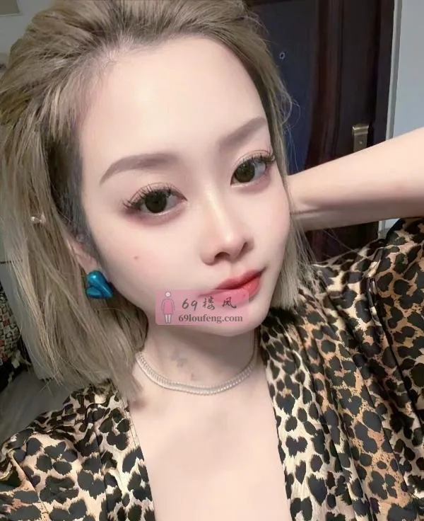 武侯娇小翘臀奶糖 - 四川-成都 楼凤实拍第1张