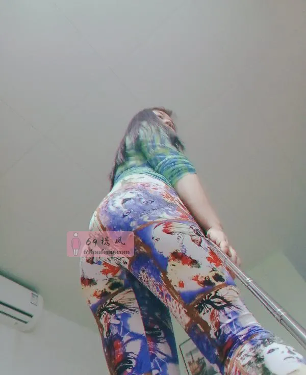 美臀御姐宝儿 - 广东-广州 楼凤实拍第3张