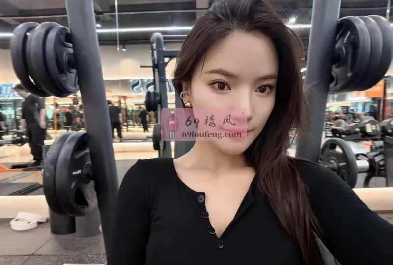 一字马私教安妮 - 广东-深圳 楼凤实拍第1张