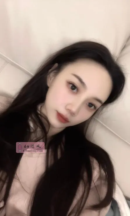 颜值女友型小表妹 - 上海-浦东新区 楼凤实拍第2张