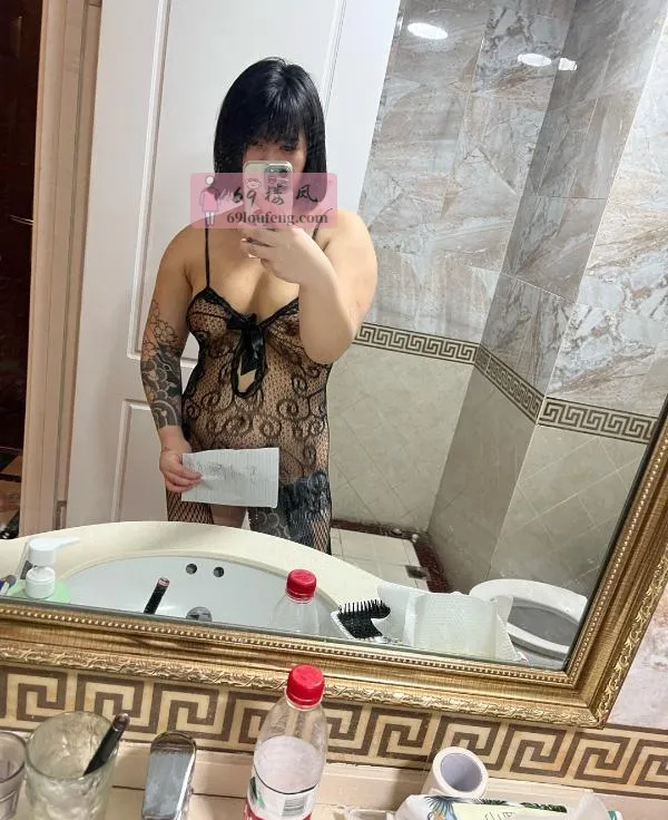 短发制服小妹 - 辽宁-沈阳 楼凤实拍第1张