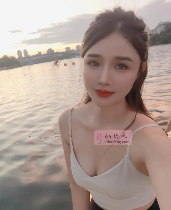 制服情趣小财迷 - 广东-广州 楼凤实拍第4张