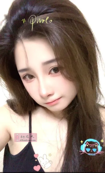 大胸美女兜兜 - 江苏-无锡 楼凤实拍第2张