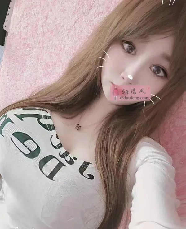 呼市巨乳小厨娘 - 内蒙-呼和浩特 楼凤实拍第2张