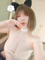 广东 - 深圳 附近最火老师 舌吻38F杯御姐 照片墙