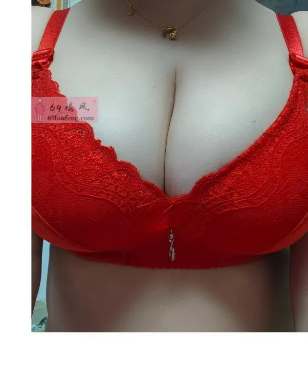 翘臀良家少妇御姐 - 上海-虹口区 楼凤实拍第3张