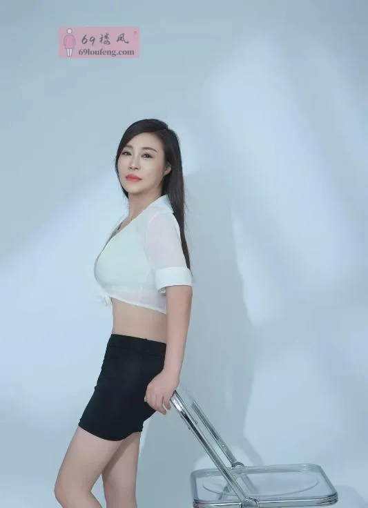 人妻熟女莉姐 - 广东-广州 楼凤实拍第2张