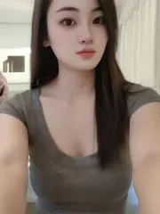 蜀山靓妹 真实工作室环境 (地点：安徽 - 合肥)