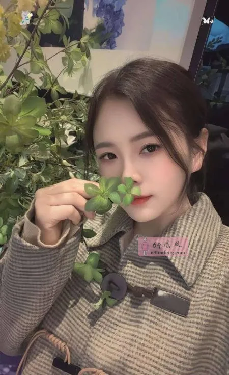 宝藏新人朵拉 - 上海-黄浦区 楼凤实拍第3张