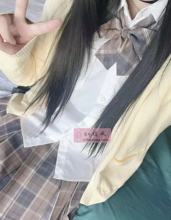 纯欲风超精神的妹妹 - 湖北-武汉 楼凤实拍第2张