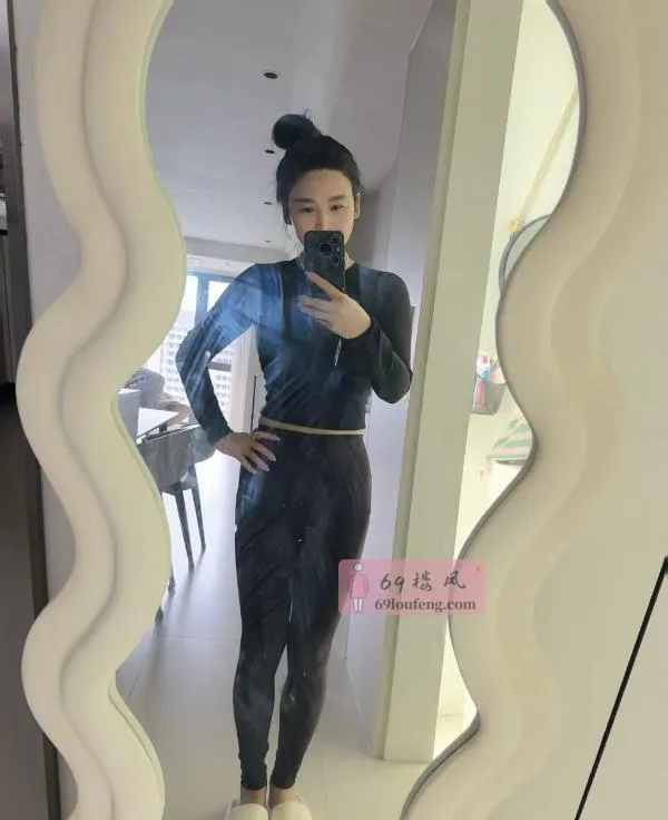 钟楼老板娘 - 江苏-常州 楼凤实拍第4张