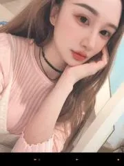 关于 苏州园区网红脸小姐姐 的最新实拍反馈 - 江苏 - 苏州