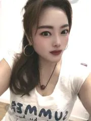 点击查看 江苏 - 南京 深蹲花样多 更多实拍详情