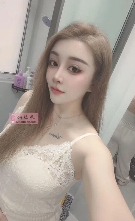 肤白女友感丽莎 - 江苏-常州 楼凤实拍第4张