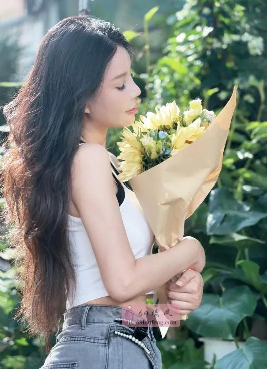 漂亮姐姐婉清 - 四川-成都 楼凤实拍第2张