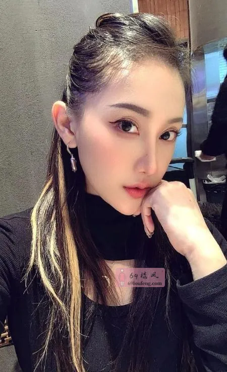 泉山舌吻骚御姐 - 江苏-徐州 楼凤实拍第4张