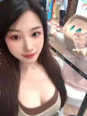 广东 - 深圳喝茶交流实拍 - 爱健身美女初晚