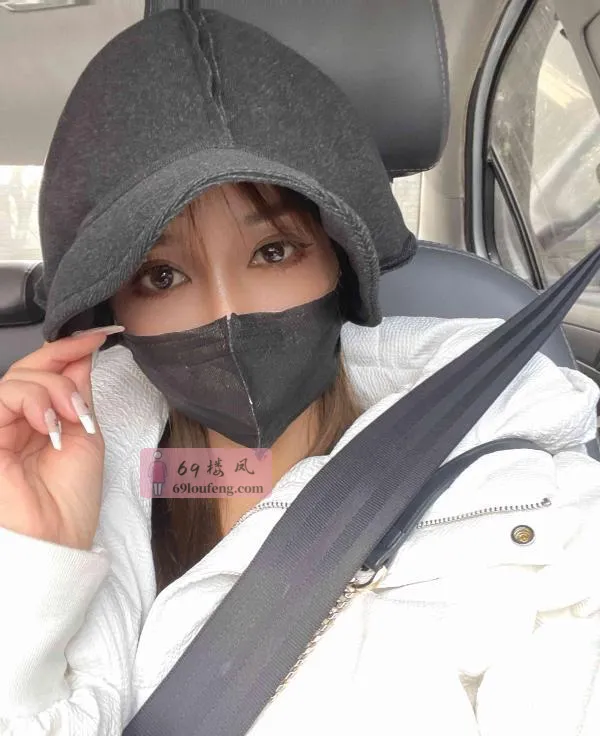 成都东站大胸尤物 - 四川-成都 楼凤实拍第1张