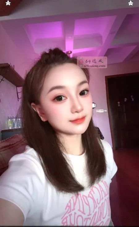 服务控大胸翘臀苏沫 - 重庆-江北区 楼凤实拍第3张