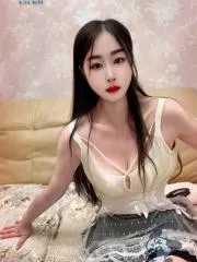 点击查看 浙江 - 杭州 肥臀大奶御姐西西 更多实拍详情