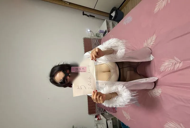 建康路骚货 - 江苏-南京 楼凤实拍第1张