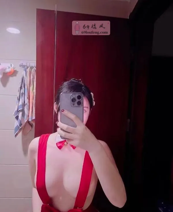 大胸肥臀骚晴儿 - 四川-成都 楼凤实拍第3张