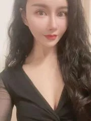 上海 - 闵行区高颜值老师情趣骚妇雅彤实拍