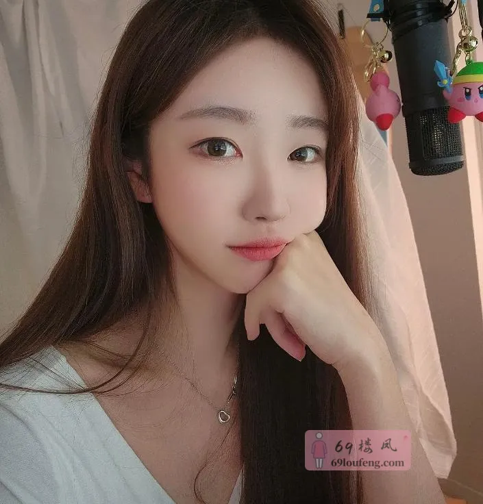 清纯大奶妹兼职 - 江西-南昌 楼凤实拍第3张