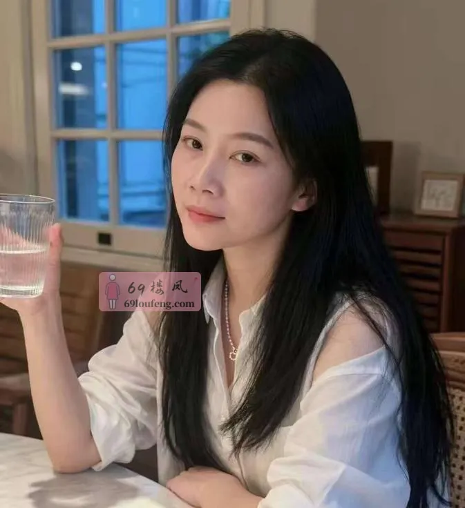 服务极好骚货花花 - 上海-奉贤区 楼凤实拍第3张