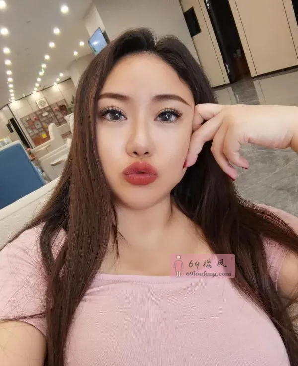 大奶少妇莹莹 - 四川-成都 楼凤实拍第1张