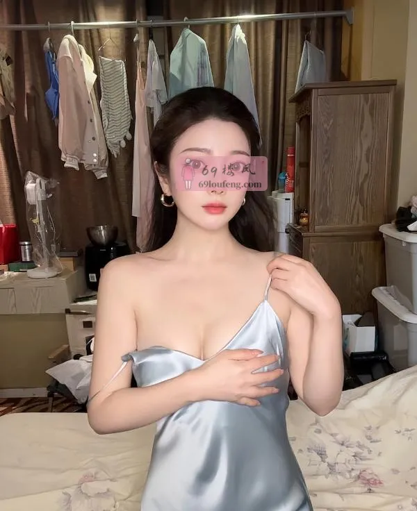 制服诱惑柒柒 - 广东-深圳 楼凤实拍第3张