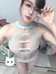 【实拍】江苏 - 苏州 园区鲜嫩小乳牛 个人展示图