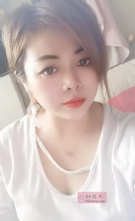 松江兼职良家少妇娟娟 - 上海-松江区 楼凤实拍第1张