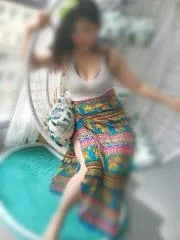 湖北 - 武汉高颜值老师服务系的骚姐姐实拍