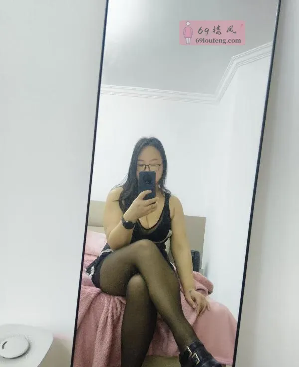 丰满小少妇服务很可以 - 江苏-南京 楼凤实拍第4张