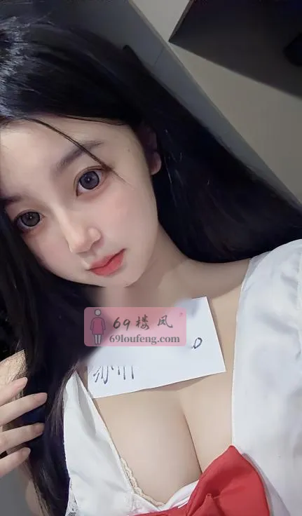 制服诱惑菲菲 - 江苏-苏州 楼凤实拍第2张