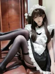 上海 - 徐汇区 宅男福利推荐：极品粉嫩温柔性感囡囡 实景