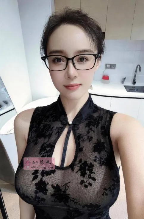 高挑服务系大胸老师 - 福建-厦门 楼凤实拍第2张