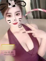 点击查看 广东 - 广州 可纯可欲颜值女友老师 更多实拍详情