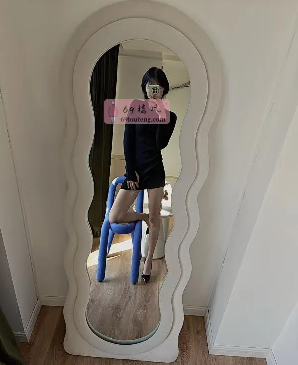 大长腿楚老师 - 上海-普陀区 楼凤实拍第3张