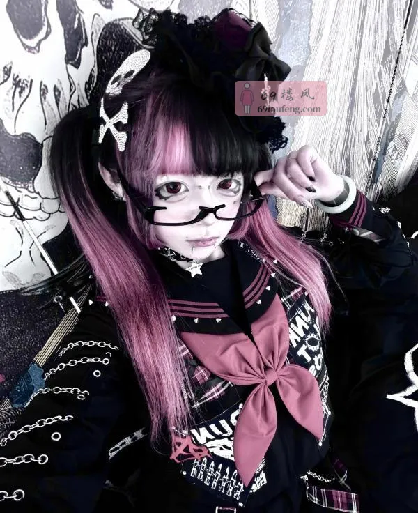 二次元反差萝莉 - 山东-青岛 楼凤实拍第3张