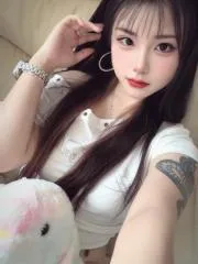 点击查看 浙江 - 杭州 城西大胸嫩妹子 更多实拍详情