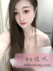点击查看 广东 - 深圳 坂田长发美女小雯 更多实拍详情