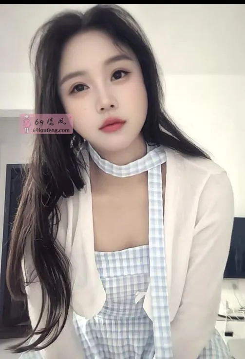 制服调情少妇在兼职 - 北京-丰台区 楼凤实拍第3张