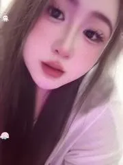 体验大胸妹 真实工作室环境 (地点：辽宁 - 沈阳)