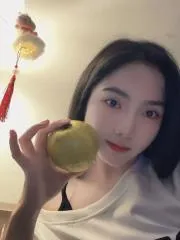 浙江 - 杭州高颜值老师杭州东站桃子实拍