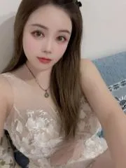 普陀大胸风骚妹子 现场拍摄照片 (上海 - 普陀区)