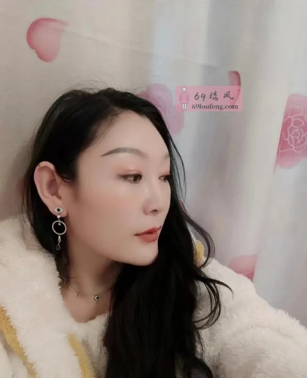 古美巨乳丰满少妇 - 上海-闵行区 楼凤实拍第1张